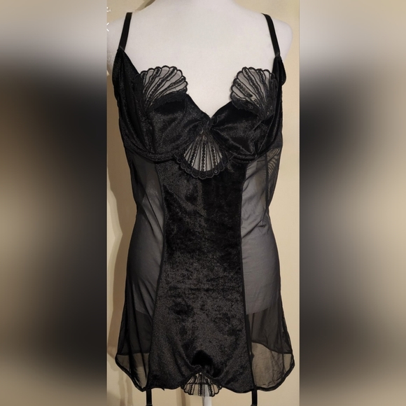 Dreamgirl Black Lace/Sheer Mesh/Velvet Chemise/Babydoll/Bustier/LingerieSize XL - Picture 2 of 9